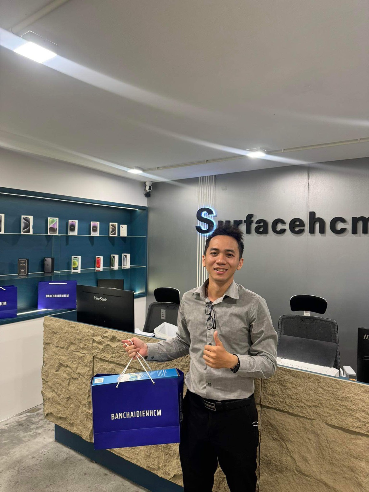 Khách hàng Banchaidienhcm